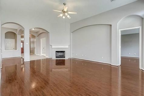 6118 Sebastian Hill Drive Katy TX 77494