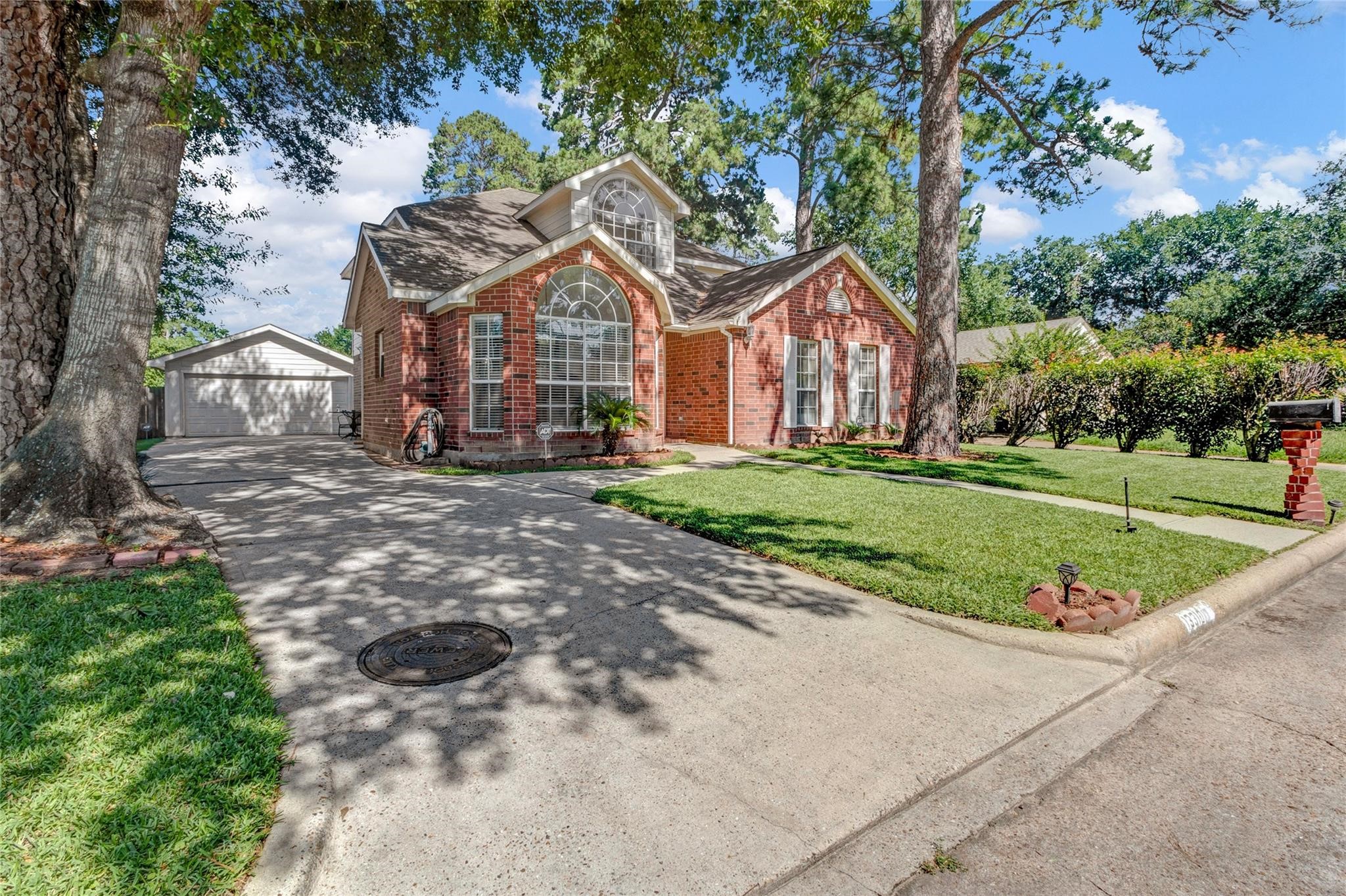 13310 Queensride Lane Houston TX 77070