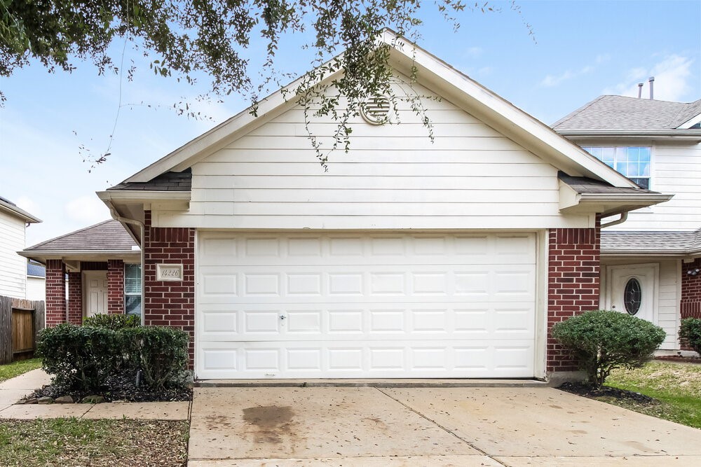 14226 Brunswick Point Lane Houston TX 77047
