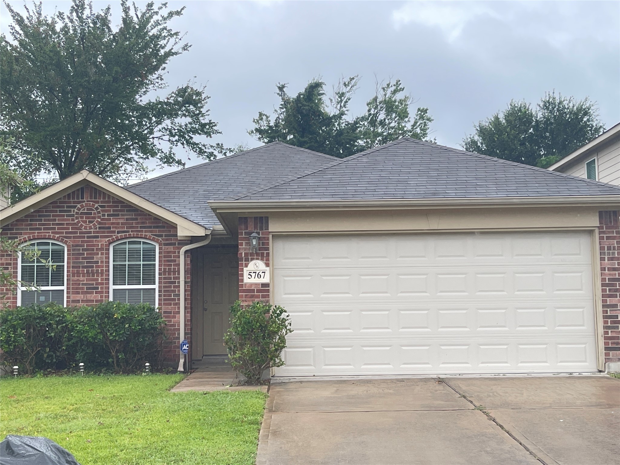 5767 Roseglen Meadow Lane Houston TX 77085