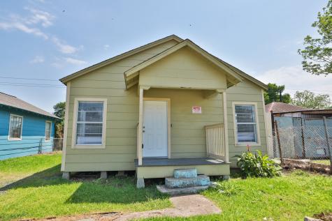 119 W Main Street Baytown TX 77520