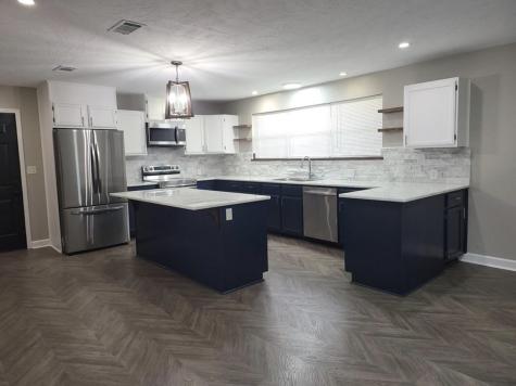 115 Matthews Lane Lumberton TX 77657