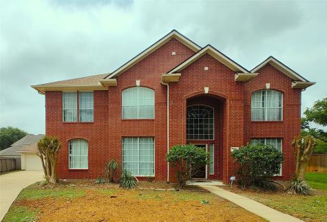 2506 Lake Point Court Pearland TX 77584