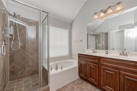 5523 Stoneridge Court Rosenberg TX 77471