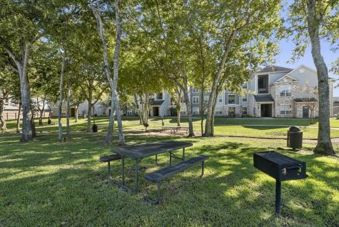 3101 Vista Drive B2 Rosenberg TX 77471