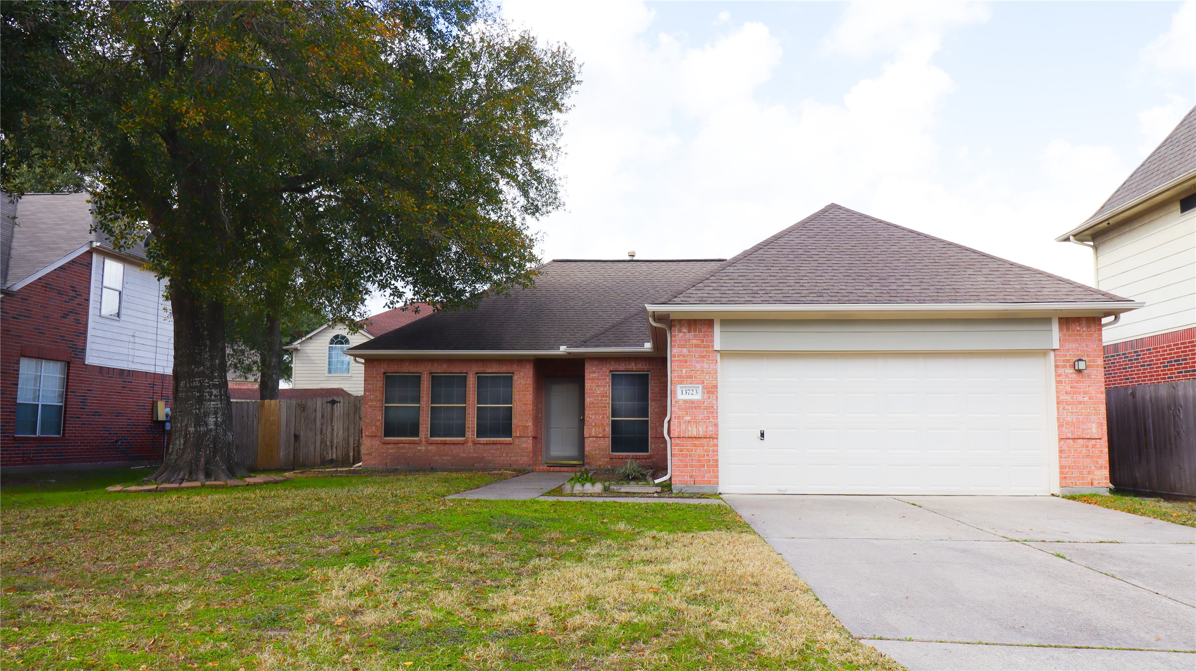 13723 Stabledon Drive Houston TX 77014