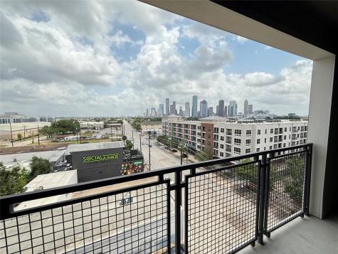 2520 Washington Avenue B3-820 Houston TX 77007
