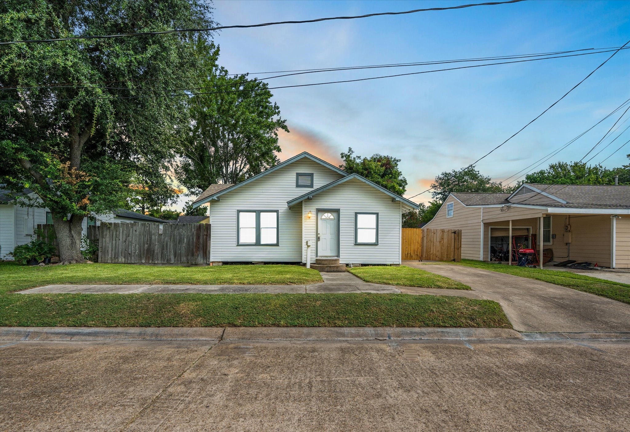 129 E 3rd Street Deer Park TX 77536