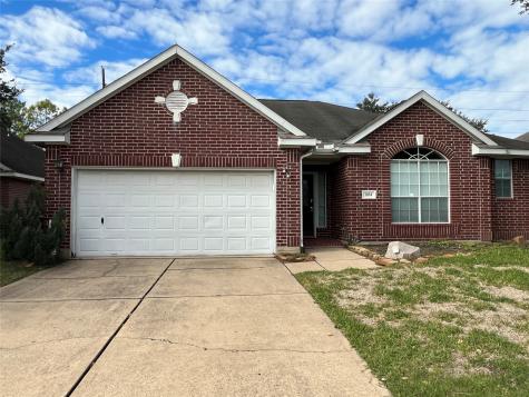 1034 Portsmouth Drive Pearland TX 77584