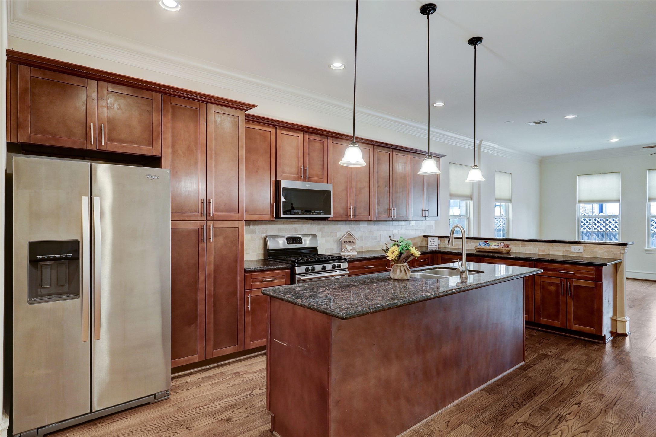 5700 Darling Street Houston TX 77007