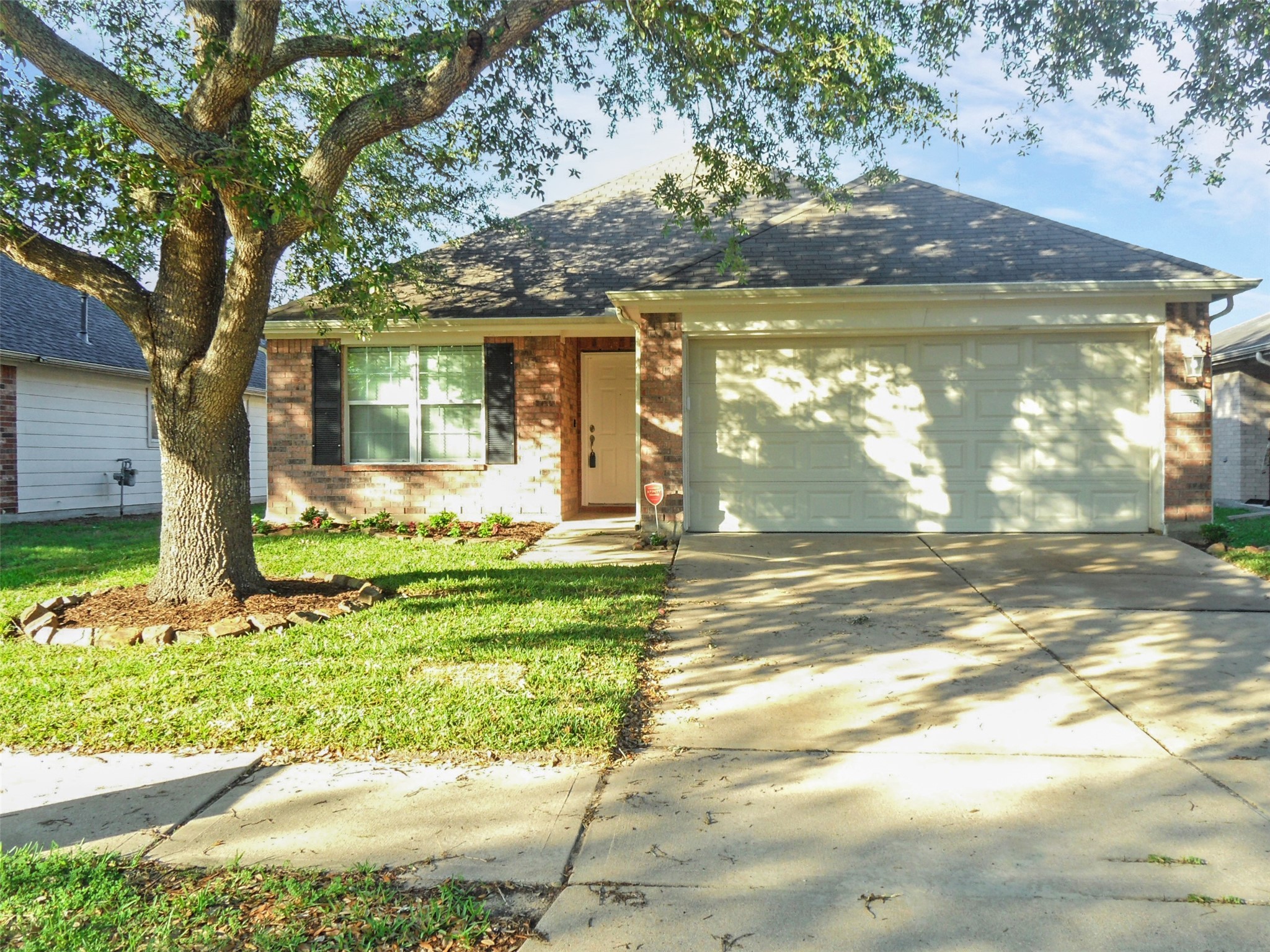 2318 Cardinal Elm Street Fresno TX 77545