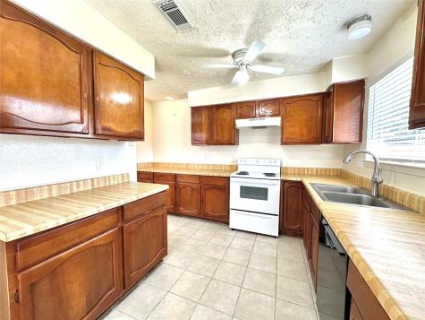 16315 Dew Drop Lane Houston TX 77095