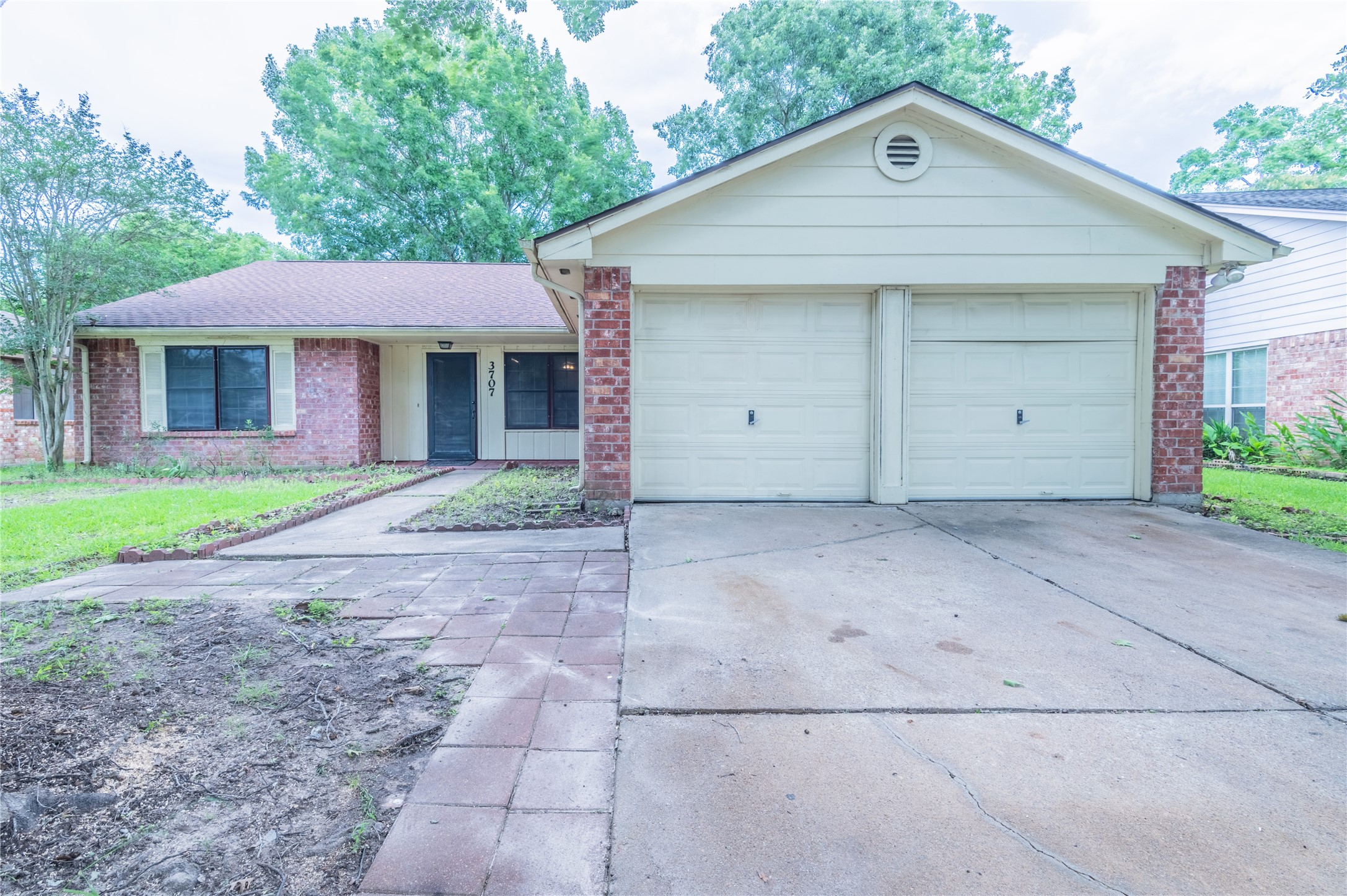 3707 Xenophon Drive Houston TX 77082