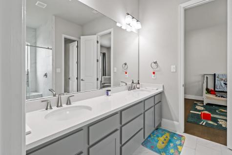 5318 Abington Creek Lane Sugar Land TX 77479