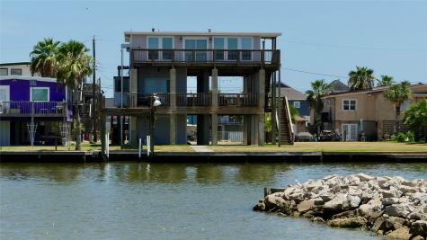 58 Lakeside Drive Hitchcock TX 77563
