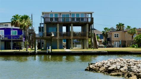 58 Lakeside Drive Hitchcock TX 77563