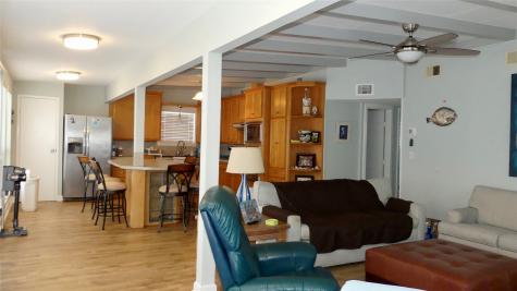 58 Lakeside Drive Hitchcock TX 77563