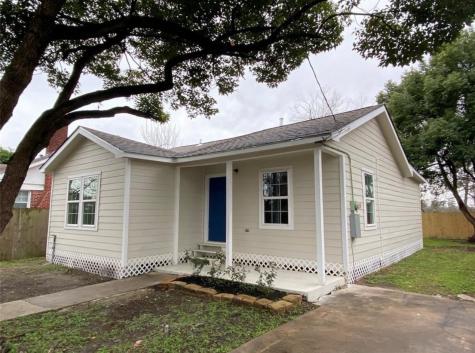 104 Glendale Street Houston TX 77012