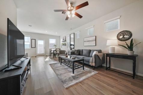 5526 Holguin Hollow Street Houston TX 77023