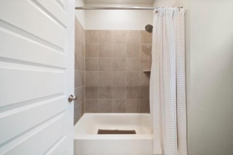 5526 Holguin Hollow Street Houston TX 77023