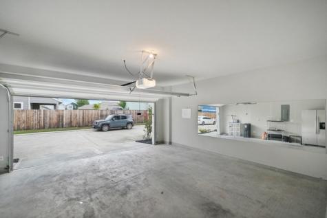 5526 Holguin Hollow Street Houston TX 77023