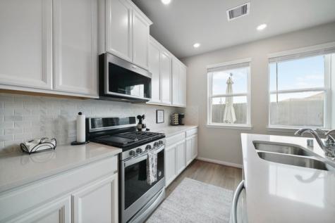 5526 Holguin Hollow Street Houston TX 77023