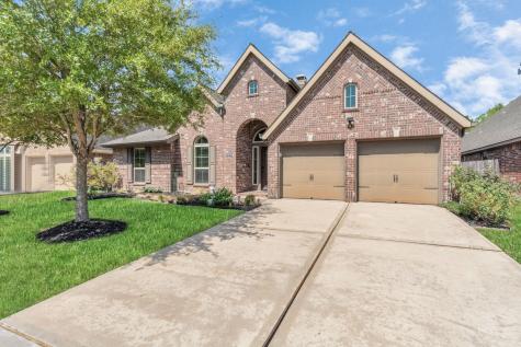 2012 Sunset Springs Drive Pearland TX 77584