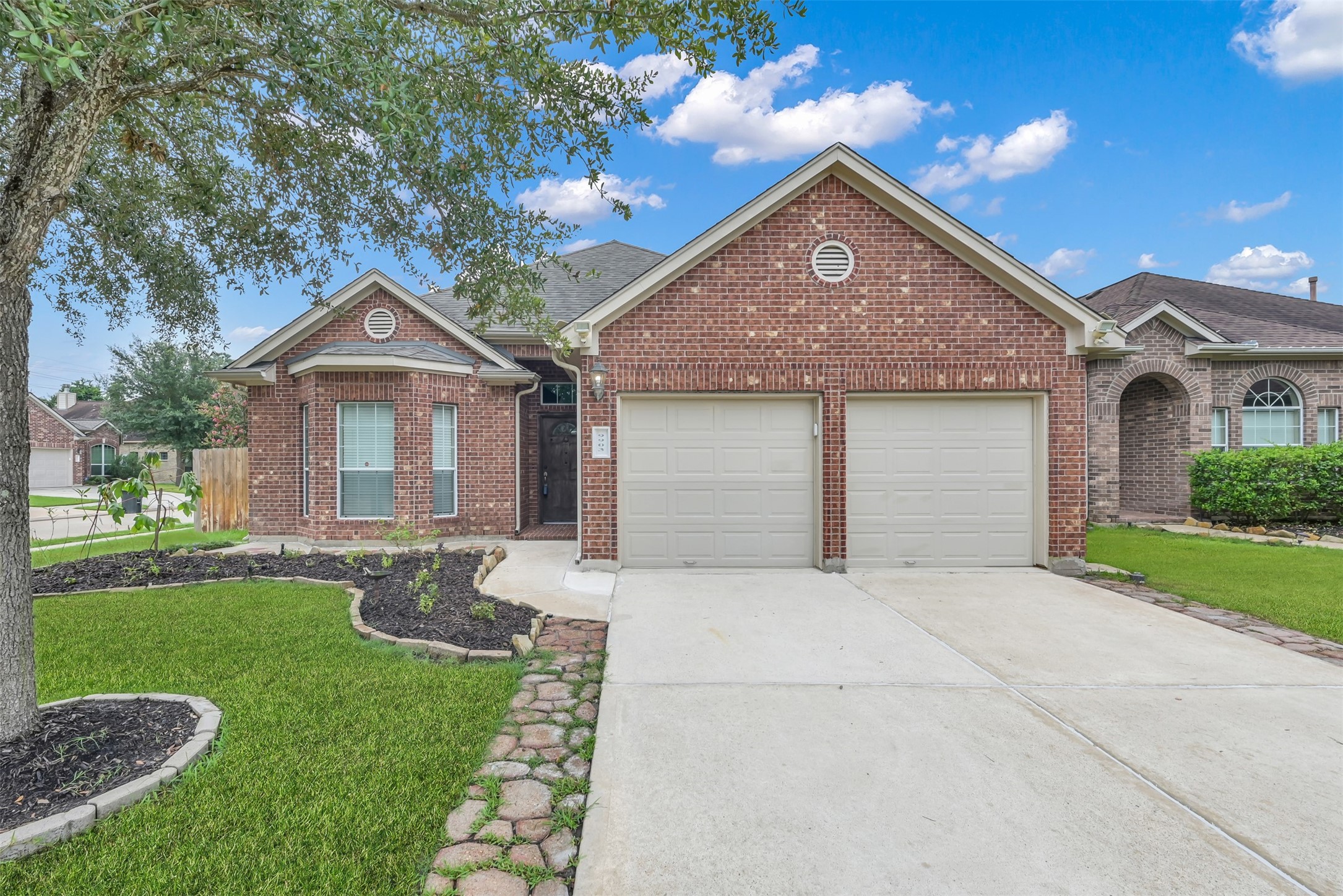 9903 Kendahlwood Lane Tomball TX 77375