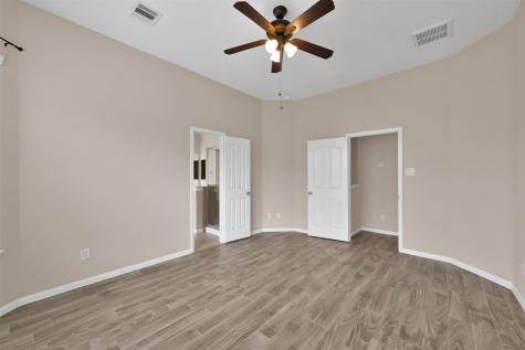 9903 Kendahlwood Lane Tomball TX 77375