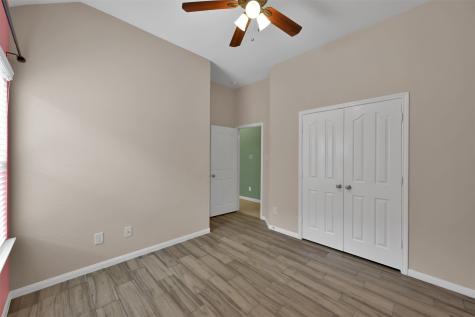 9903 Kendahlwood Lane Tomball TX 77375