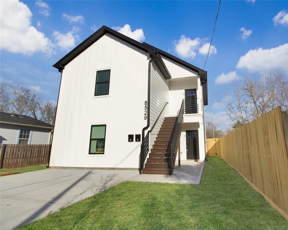 8529 Dosia Street Houston TX 77051