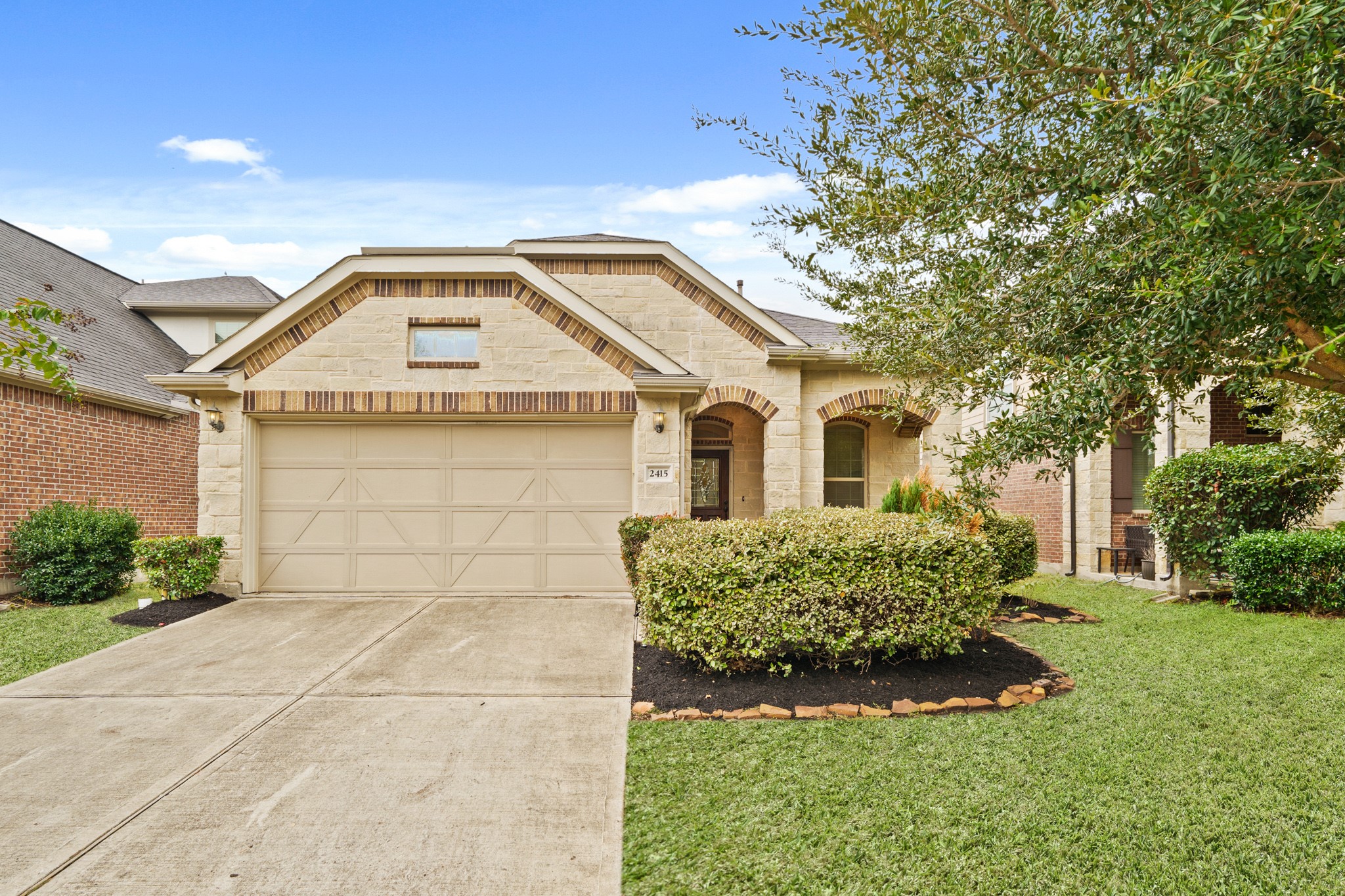 2415 Village Lakes Drive Katy TX 77493