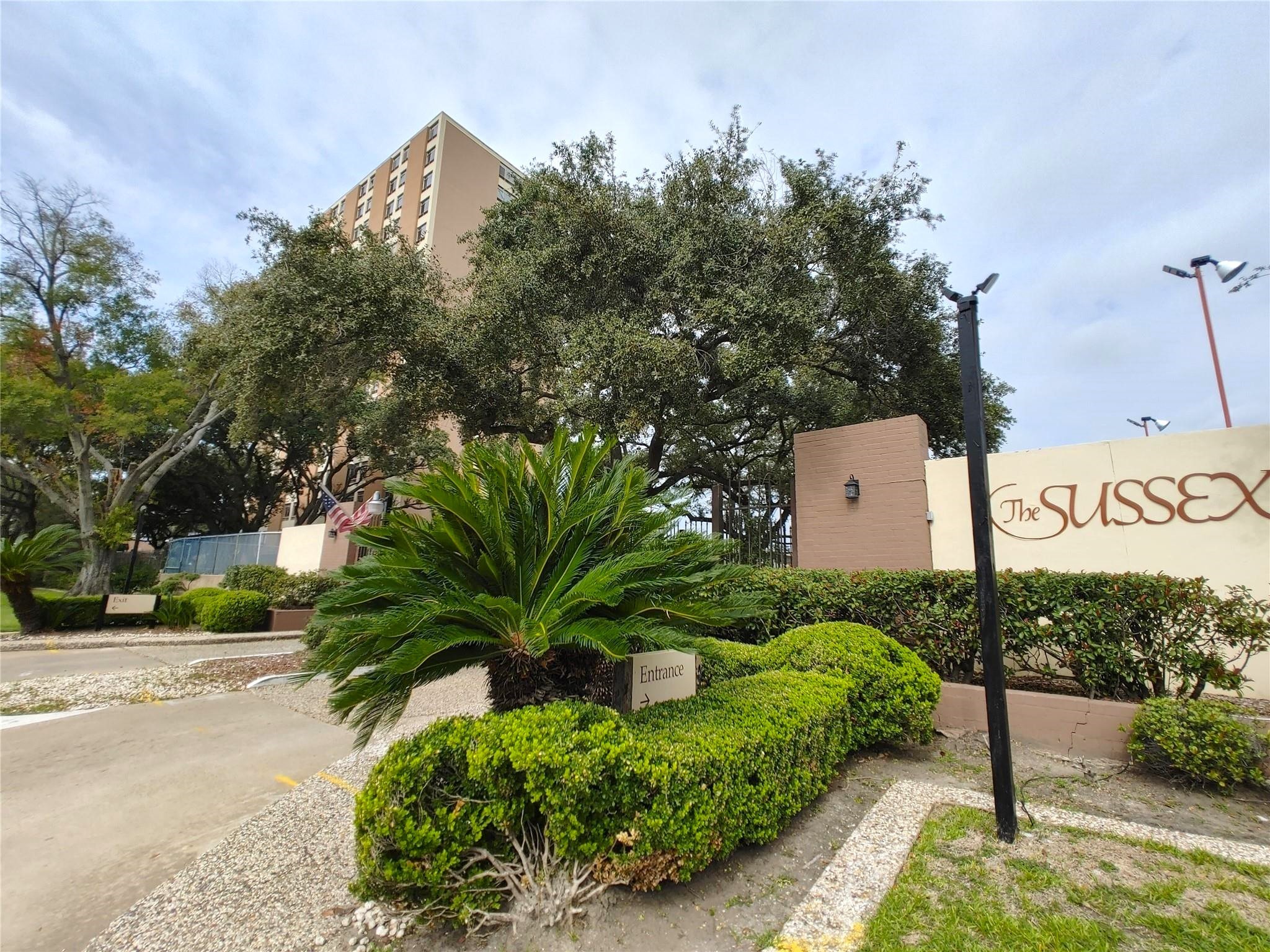 7520 Hornwood Drive 906 Houston TX 77036