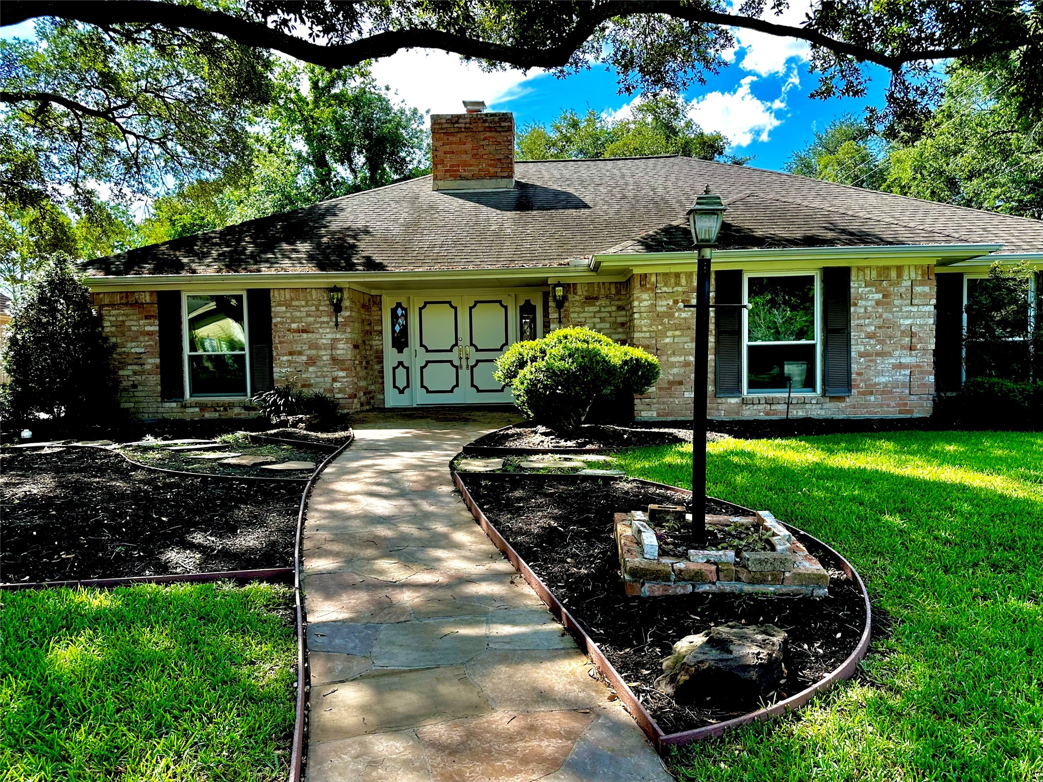 3007 Broadmoor Drive Sugar Land TX 77478