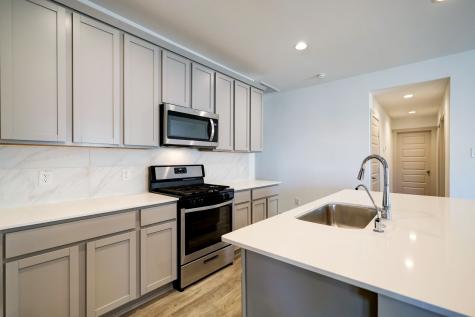 8051 Black Forest Lane Rosharon TX 77583
