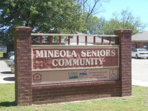 1136 N Newsom Street Mineola TX 75773