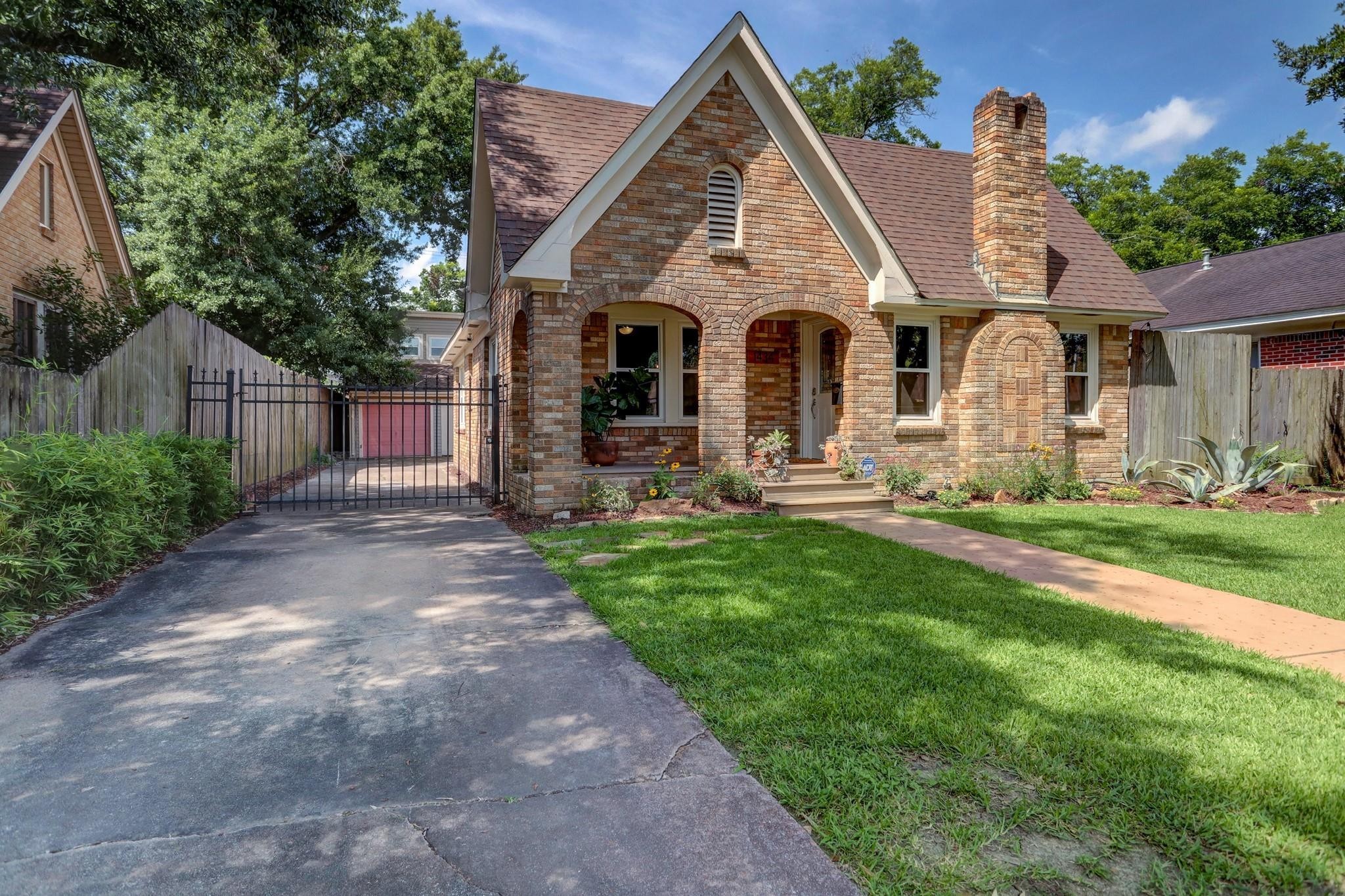 1434 Munger Street Houston TX 77023