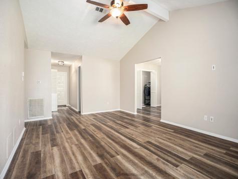 10009 Blue Bird Street La Porte TX 77571