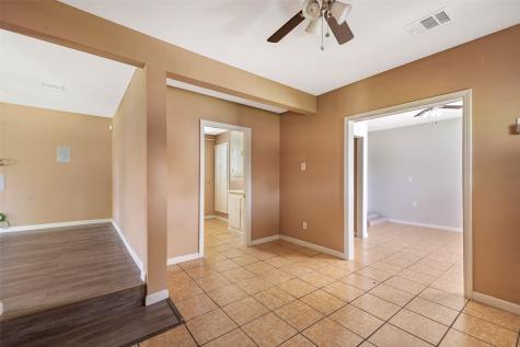 202 Norview Drive Houston TX 77022