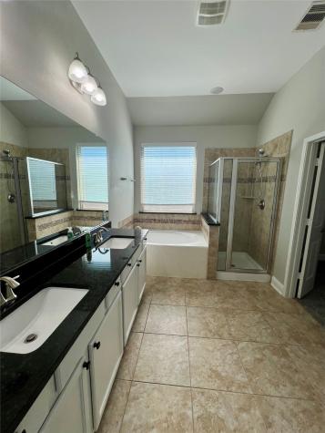 4801 Lorca Lane League City TX 77573