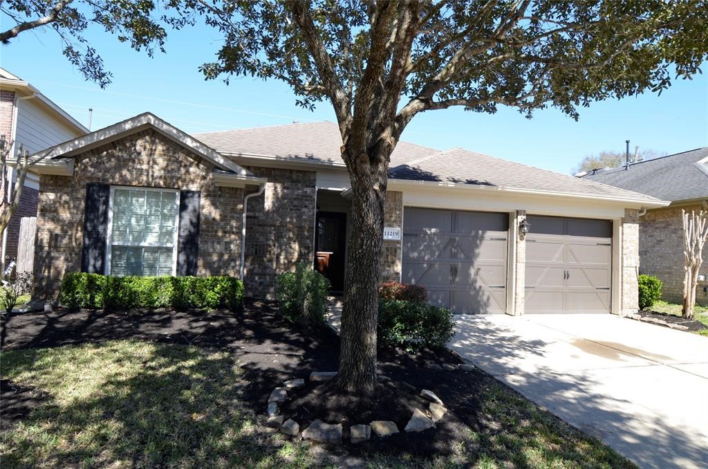 11219 English Rose Trail Missouri City TX 77459