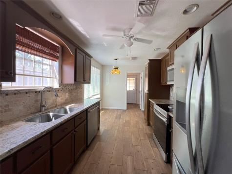 10827 Sageorchard Lane Houston TX 77089