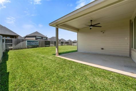 17523 Cypress Hilltop Way Hockley TX 77447