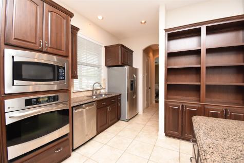 1715 Dominica Drive Kingwood TX 77345