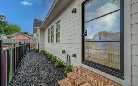 4006 Navigation Boulevard Houston TX 77003