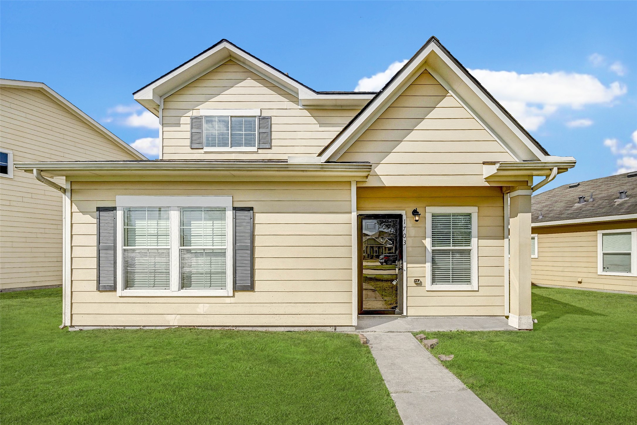 1703 Claremont Garden Circle Houston TX 77047