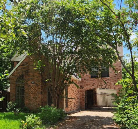 4807 Locust Street Bellaire TX 77401