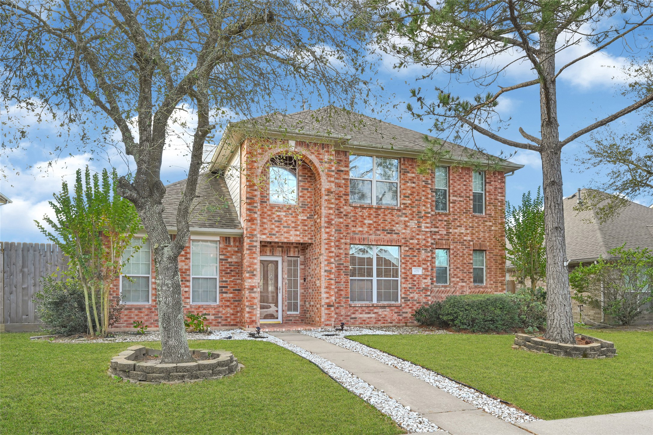 675 Lazy Lane League City TX 77573