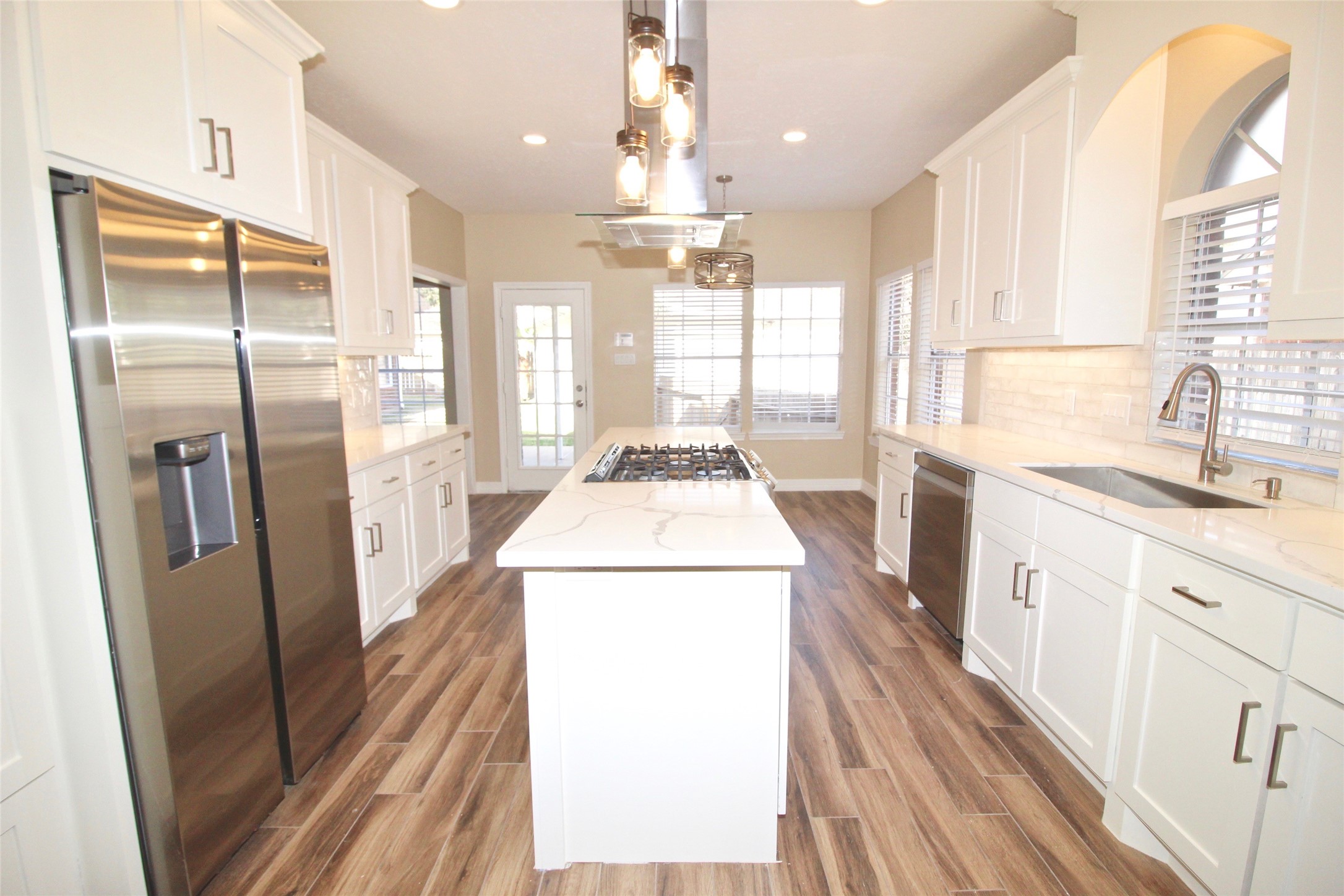 1523 Goodnight Court Sugar Land TX 77479
