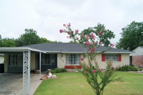 4315 Akard Street Houston TX 77047